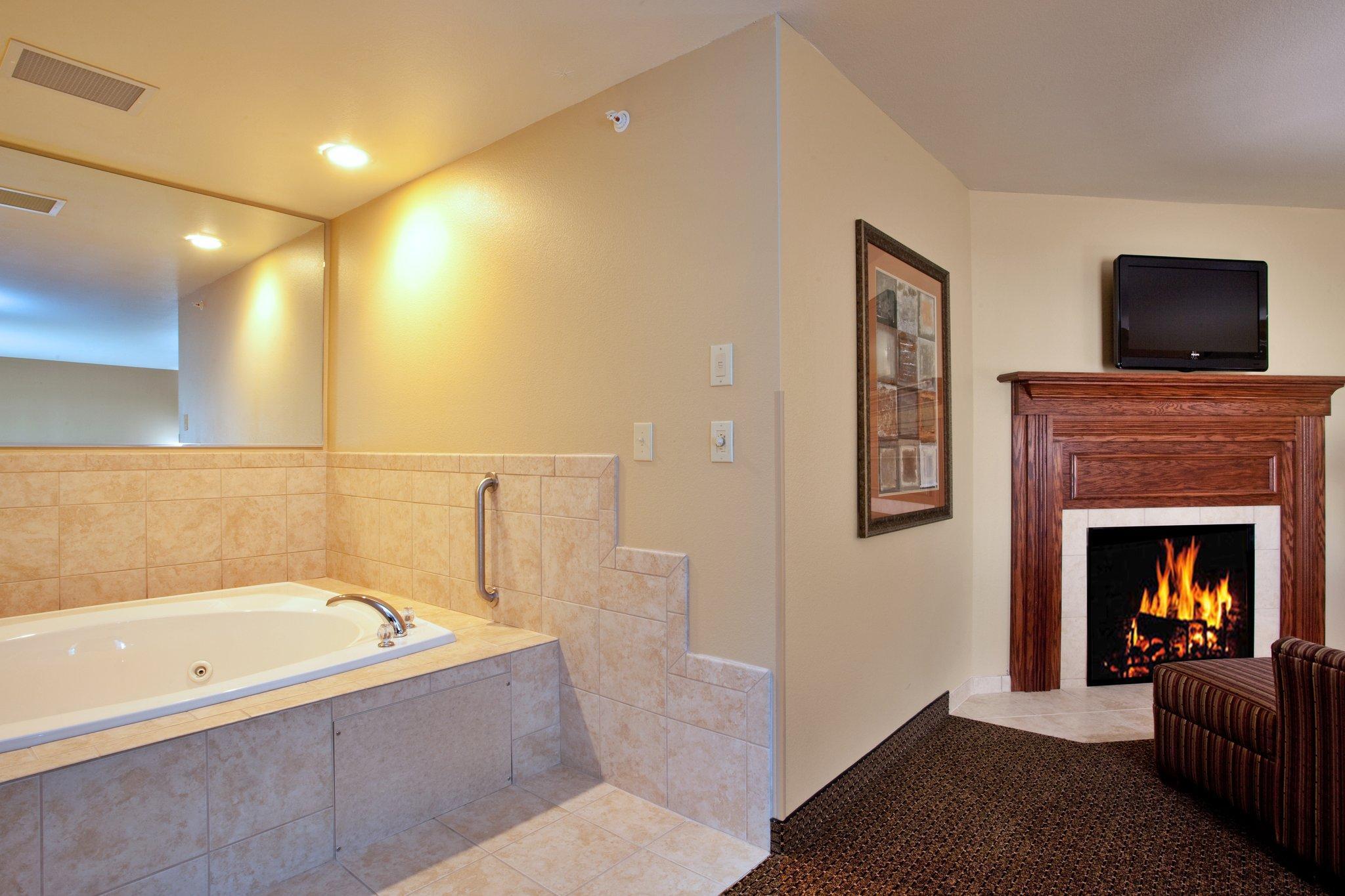 Holiday Inn Express Hotel & Suites Lewisburg By Ihg Eksteriør bilde